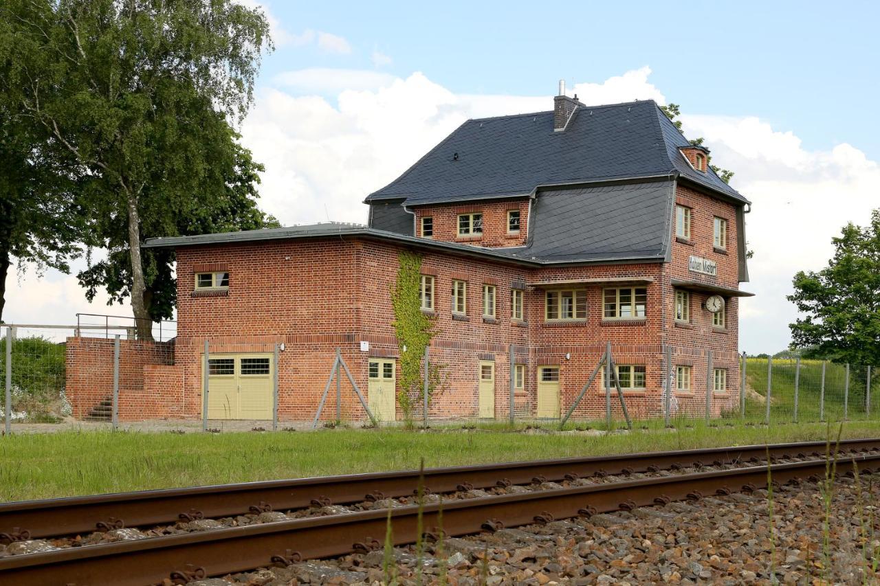 Bahnhof Hohen Mistorf Lejlighed Eksteriør billede